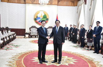  PM Sonexay Receives Hong Kong Chief Executive John Lee